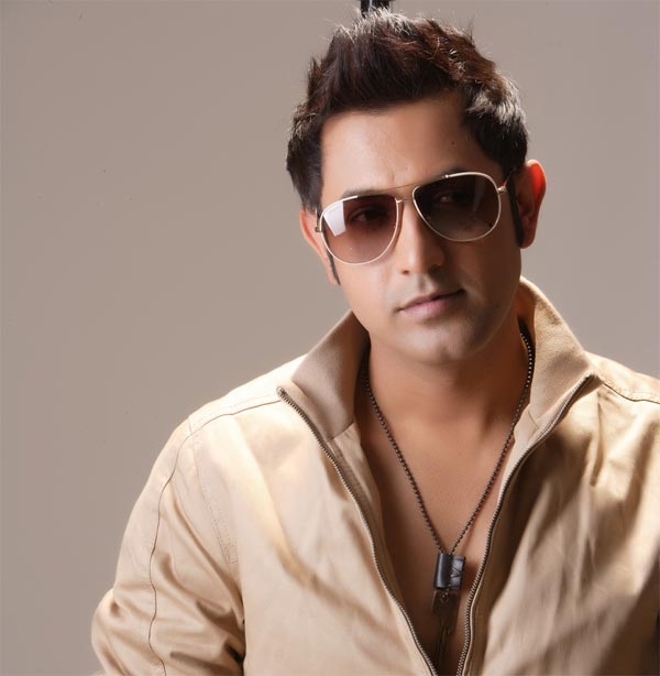 Connect FM  Gippy Grewal issues warning